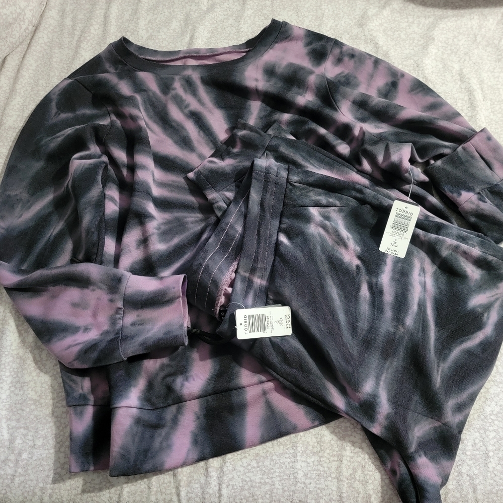 Torrid 3x sweat suit set nwt